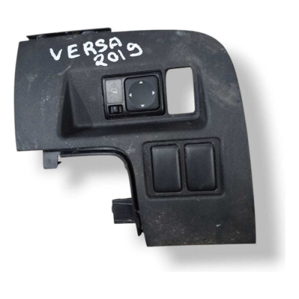 Acabamento Lateral Painel Esquerdo Versa 2019 689td9lh1a