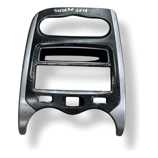 Moldura Central Painel Renault Sandero 2014 2015 Detalhe