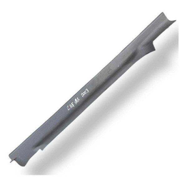 Soleira Interno Dianteiro Direito Zafira 2005 2006  93328908 Cinza