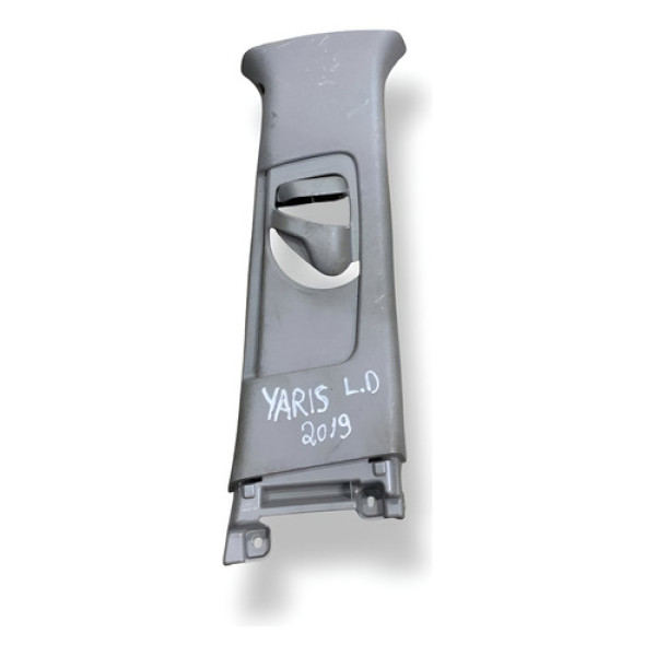 Moldura Coluna Teto Direito Toyota Yaris 2019 7302302050