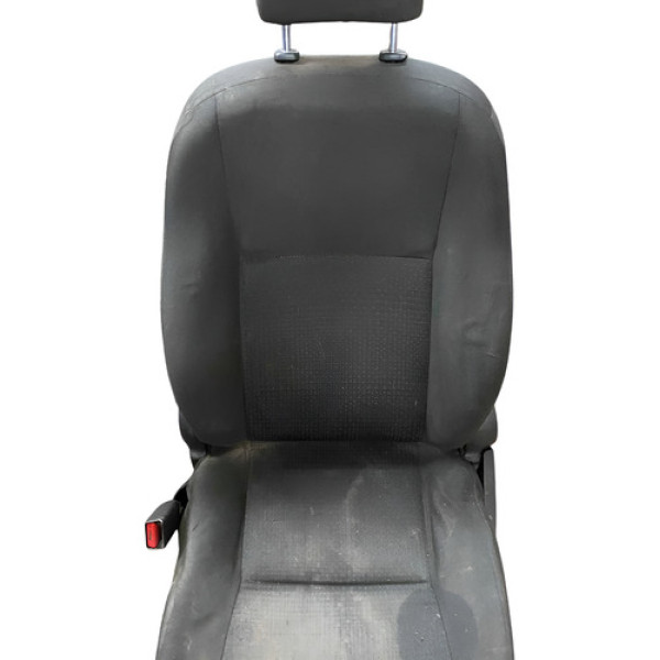 Banco Dianteiro Esquerdo Motorista Toyota Etios 2014 Água