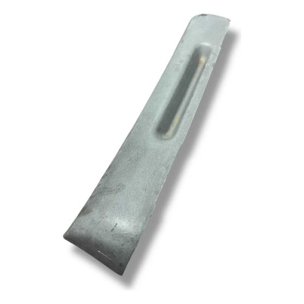 Moldura Soleira Diant Direita Courier 2006 96fbk618k88aaw Cinza