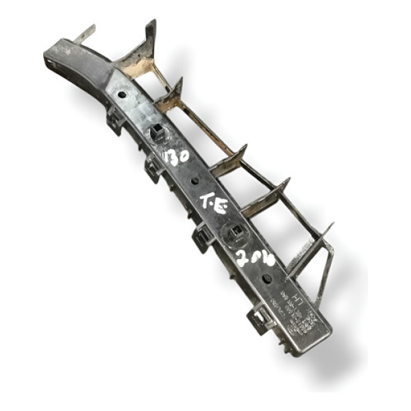 Guia Parachoque Traseiro Esquerd Hyundai I30 2010 866132l000