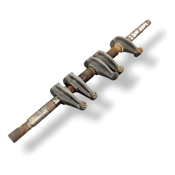 Eixo C/balancim Mitsubishi L200 2.5 2003 2004 2005 2006 2007