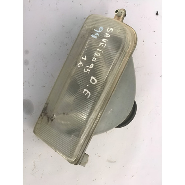 Farol Dianteiro Esquerdo Volkswagen  Saveiro 1995 3079410055