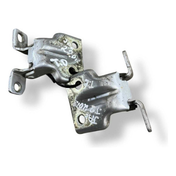 Dobradiças De Porta Traseira Direita J3  2011 6206200u8010