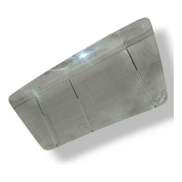 Vidro Parabrisa Chevrolet Chevette 1986 1987 1988 1989  1990 Preto