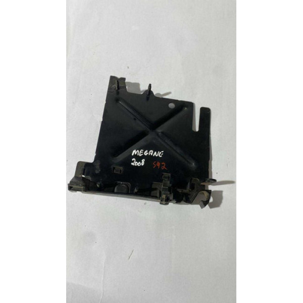  Suporte Modulo Injeçao Renault Megane Dyn 2.0 08 82004674c8