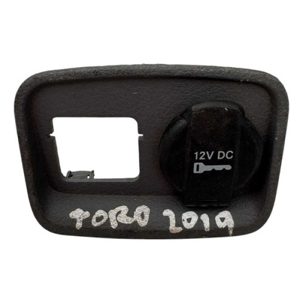 Tomada 12v Fiat Toro 2017/2020/2021/2022/2023 735624881