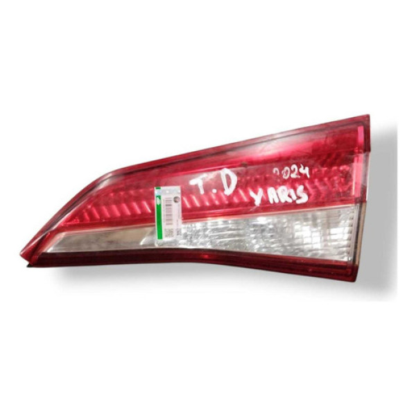Lanterna Tampa Traseira Direita Toyota Yaris Sedan 1.5 2025 Direito/passageiro Vermelho