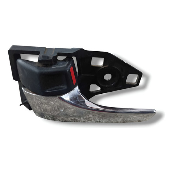 Maçaneta Interna Porta Traseira Direita Toyota Hilux 2016 - 1 - Traseira