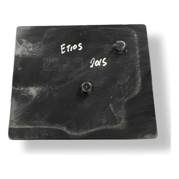 Suporte Base Caixa Bateria Toyota Etios 1.5 2015 2016 2017