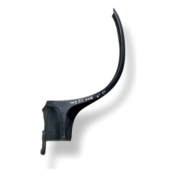 Moldura Paralama Traseiro Direito Bmw X5 2001 2002  8408708 - Preto