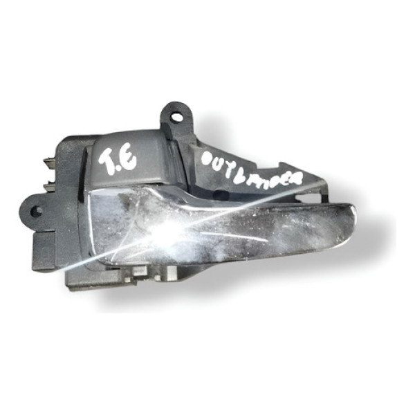 Maçaneta Interna Tras Esquerda Mitsubishi Outlander 2010/13 Prateado Traseira