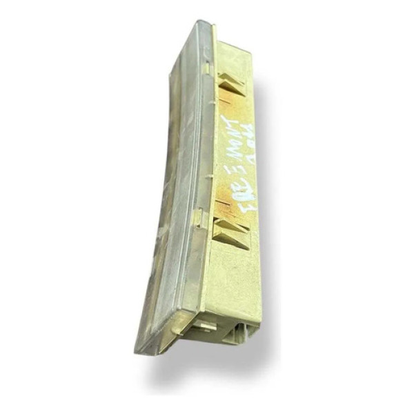 Luz Cortesia Interna Porta Malas Fiat Freemont 04685928aa