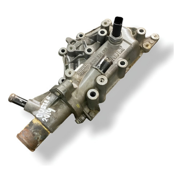 Carcaça Válvula Termostática Renault Duster 2014 8200338668