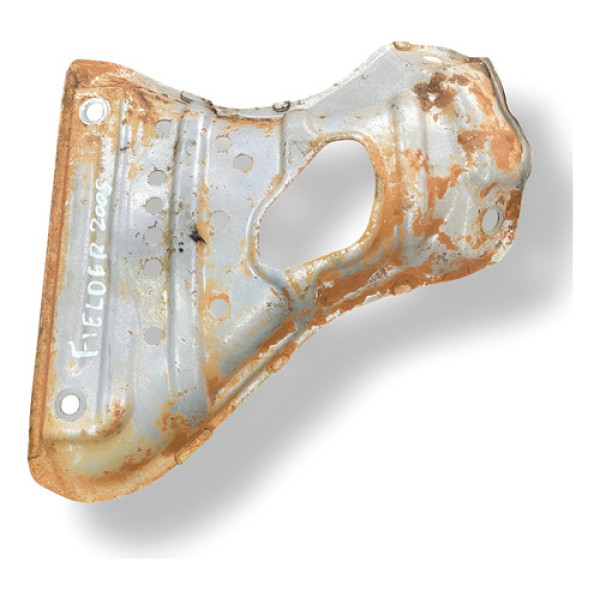 Protetor Calor Coletor Escape Toyota Fielder 2005 A 2008