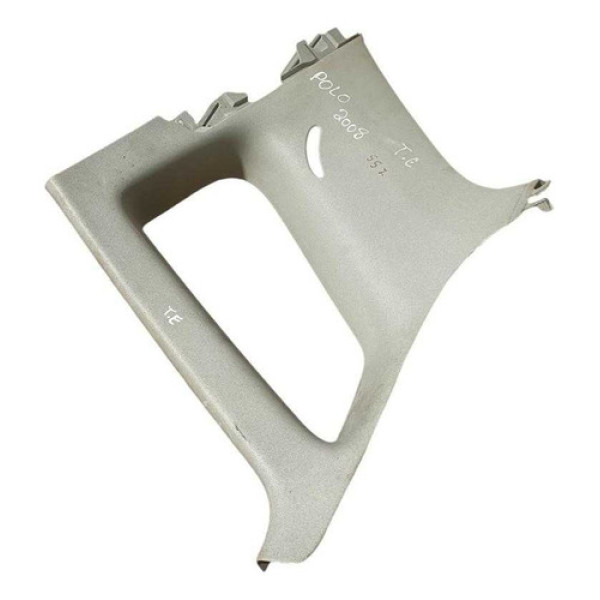 Acabamento Inte Coluna Tras Esquerda Vw Polo 2008 6q4867287b