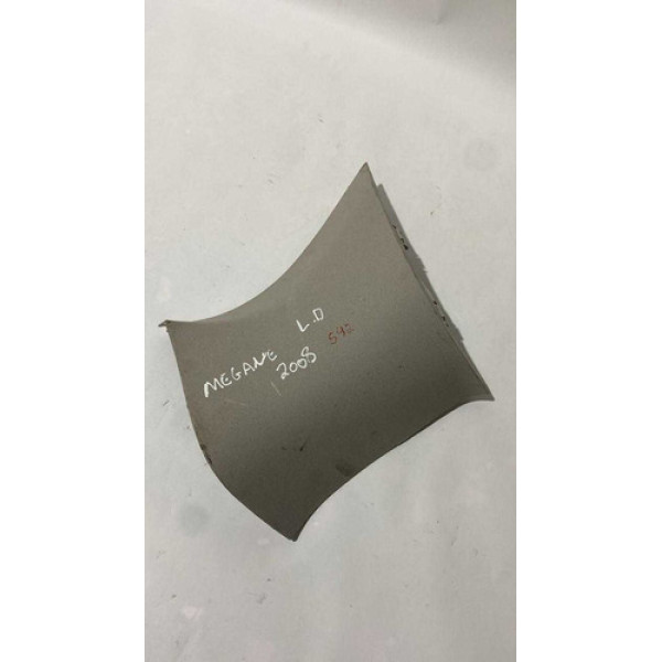 Acabamento Coluna Traseira Direita Megane 2008 8200597242d