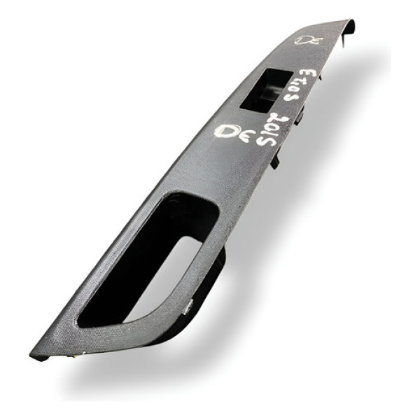 Moldura Vidro Dianteiro Esquerdo Toyota Etios 15 742310d18