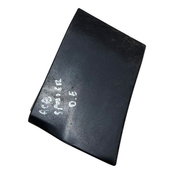 Acabamento Spoiler Dianteiro Esquerd Evoque 2013 Bj3216165ac