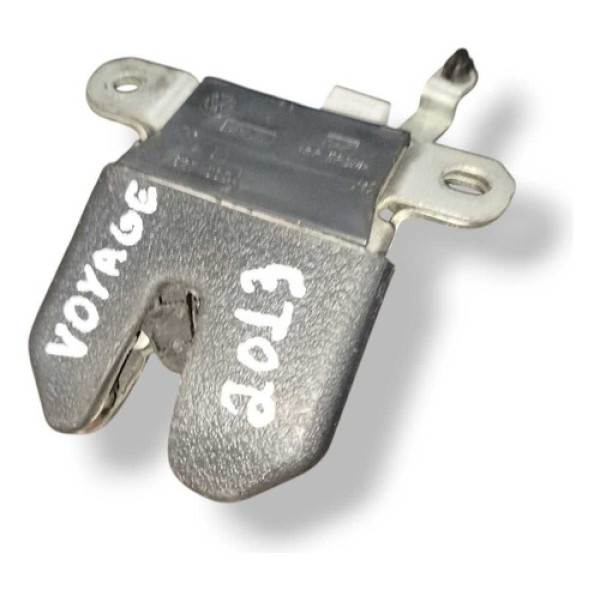 Fechadura Tampa Traseira Volkswagen Voyage 2013 5u5827505