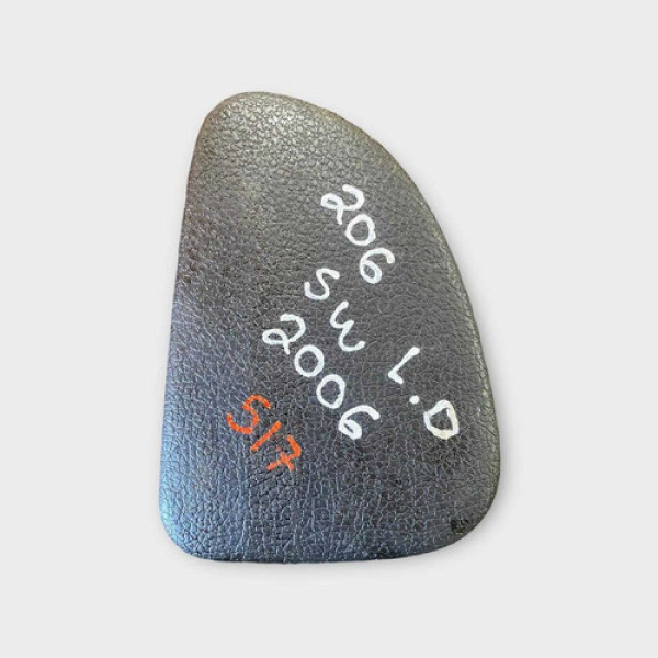 Tampa Painel Lateral Direito Peugeot 206 Sw 2006 9624270777