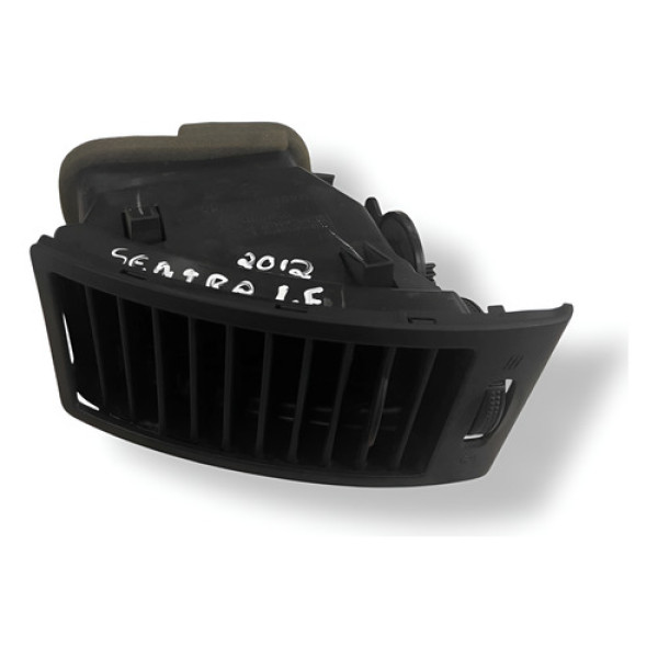 Difusor Ar Lado Esquerdo Nissan Sentra 2012 Pc62tan68761