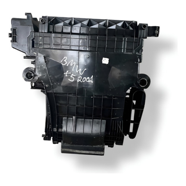 Carcaça Caixa Ventilação Bmw X5 2001 2002 2003 4253f1a