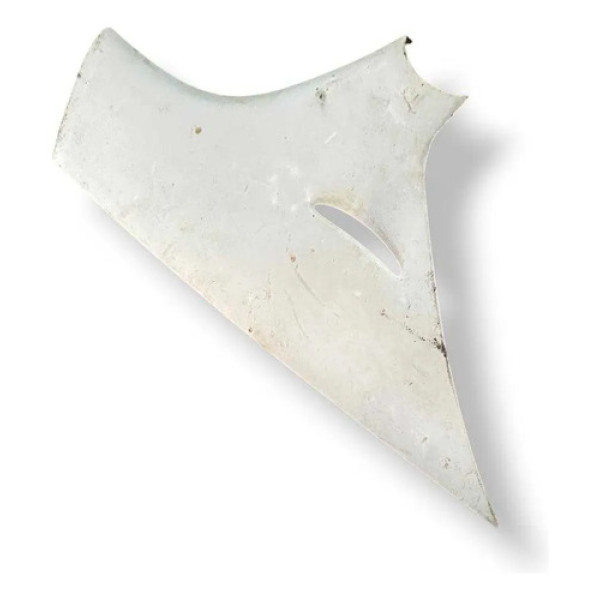 Moldura Coluna Tras  Esquerda Volkswagen Polo 08