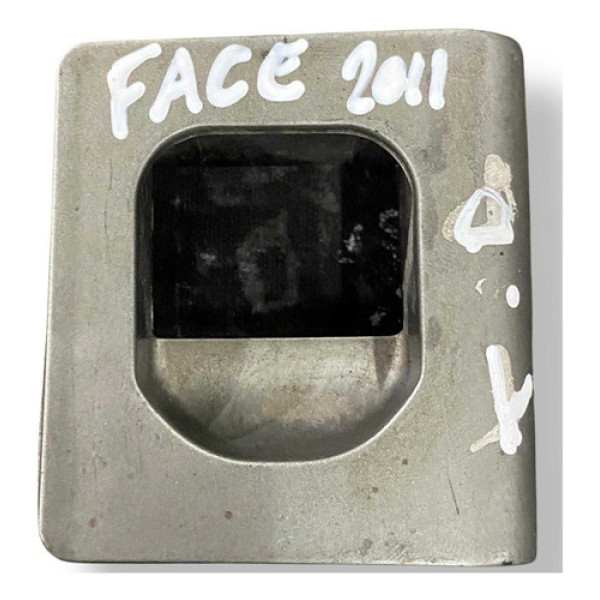 Moldura Botão Vidro Traseiro Direito Face 2011 S126202430