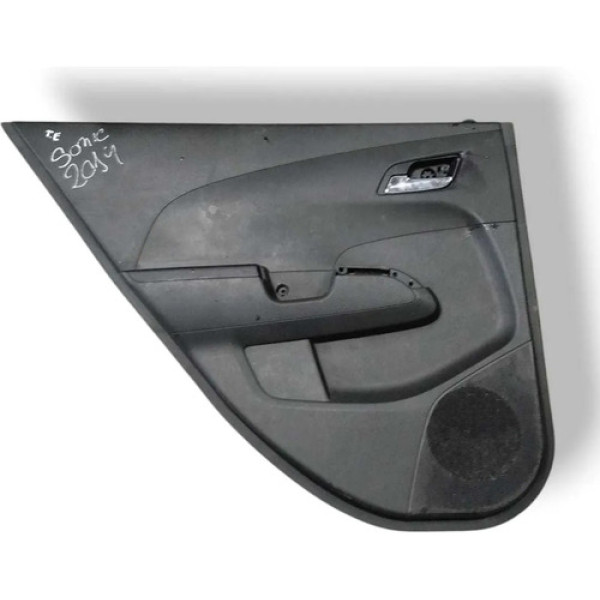 Forro Porta Traseira Esquerda Gm Sonic Ltz 1.6 2014 Avf41134