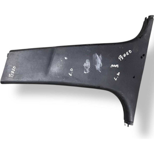 Acabamento Coluna Lado Direito Peugeot 307 2006 964735577