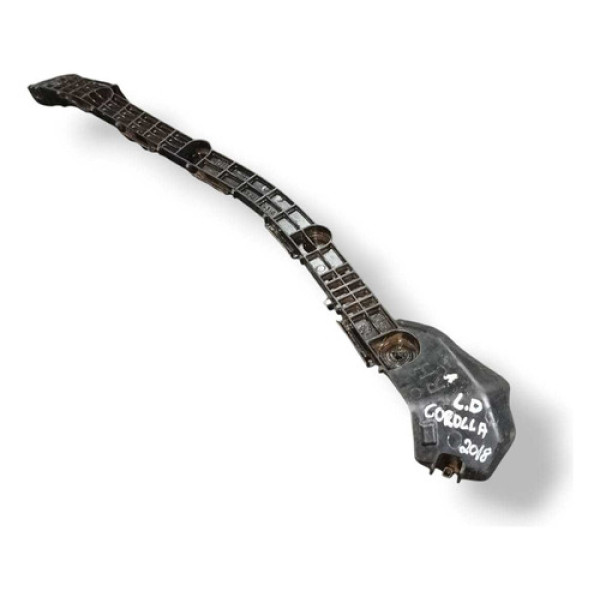 Guia Parachoque Traseir Direito Toyota Corolla 18 5257502150