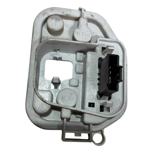 Circuito Soquete Lanterna Esquerdo Peugeot 2008 2015 A 2018