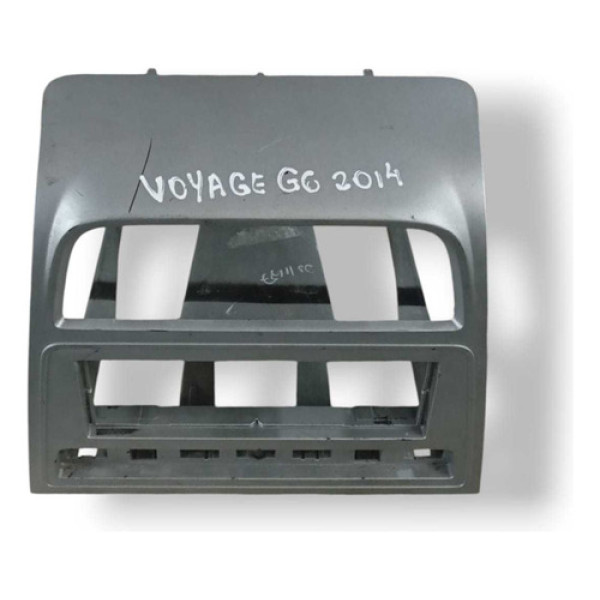 Moldura Painel Central Rádio Vw Voyage 2013/2018 5u0858061