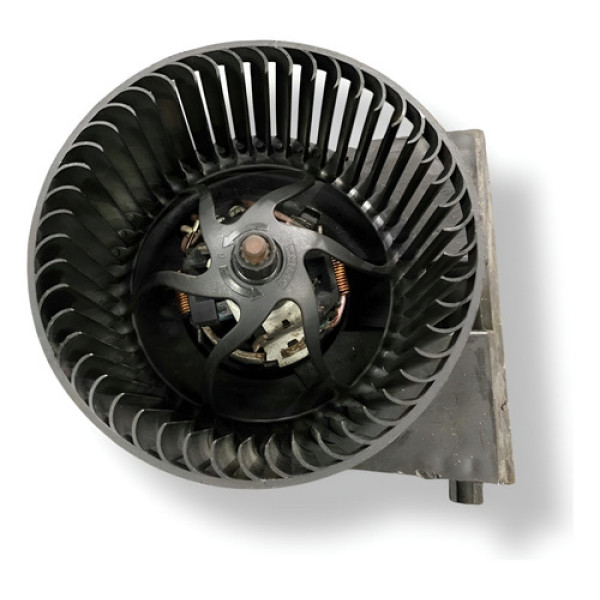 Motor Ventilador Ar Condicionado Volkswagen Golf 2003 2004