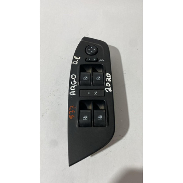 Moldura Botão Vidro Elétrico Diant Esquerdo Fiat Argo 2020