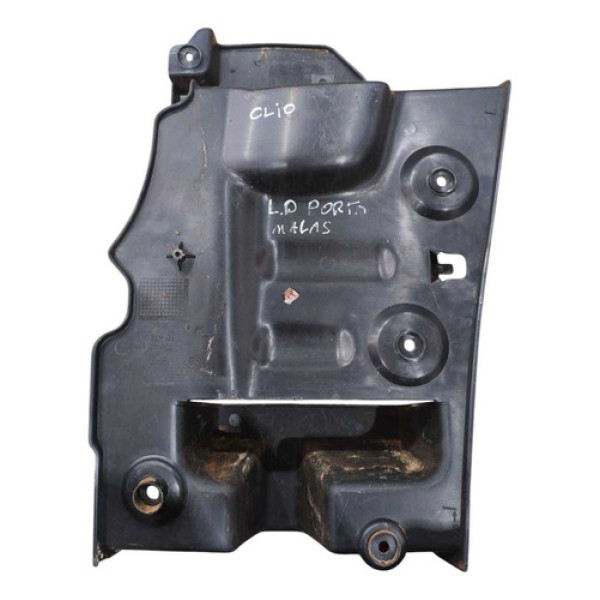 Moldura Porta Malas Lado Direito Clio 1.6 2004 7700435100