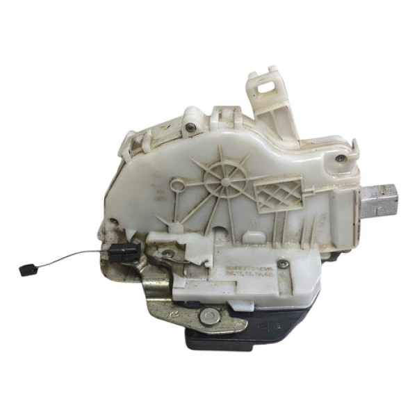 Fechadura Porta Dianteira Direita Vw Voyage 2009 5u4837014