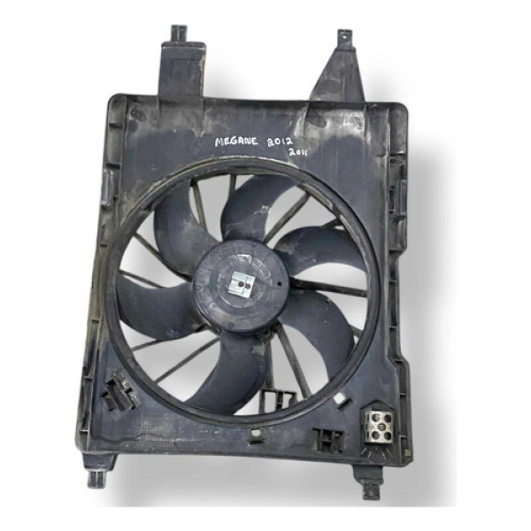 Ventoinha Defletor Renault Megane 2012 2013 2014 8200884679