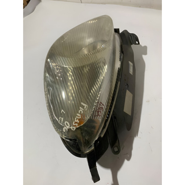 Farol Lado Esquerdo Picasso 2006