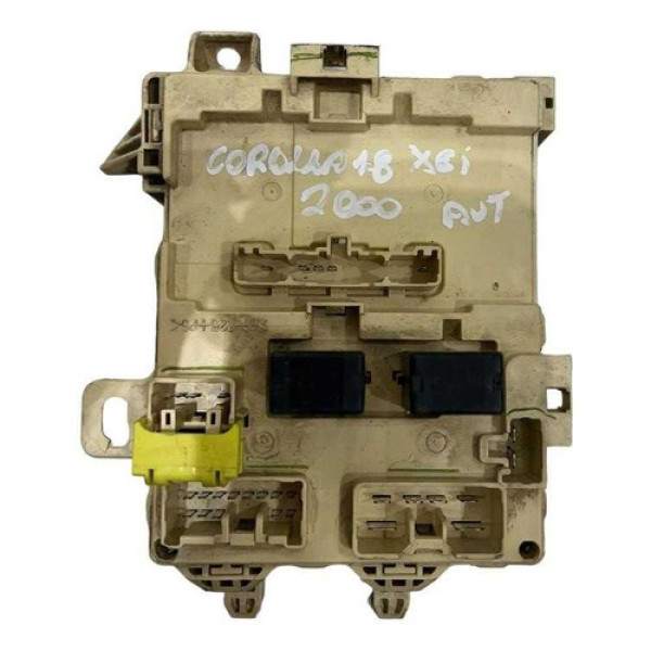 Caixa De Fusiveis Toyota Corolla Xei 1.8 2000 Aut 