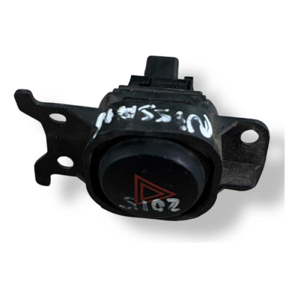 Botão Pisca Alerta Nissan Frontier Se 2.5 2010 2011 A 2015 Branco