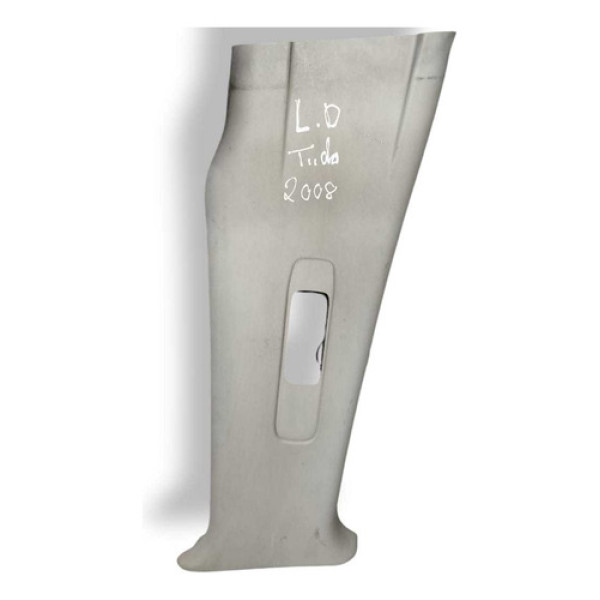 Acabamento Coluna Lado Direito Nissan Tiida 2008 76913el00a