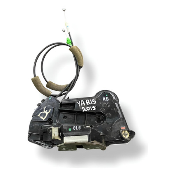 Fechadura Dianteira Esquerda Toyota Yaris 2019 2020 S 2022