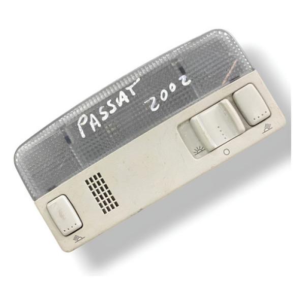 Luz De Teto Cortesia Volkswagen Passat 2002 2003 3b0947105c