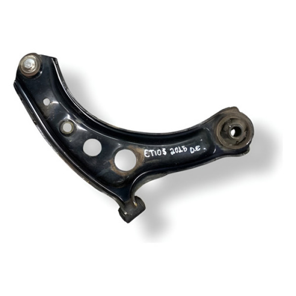 Bandeja Balança Dianteira Esquerda Toyota Etios 2015 2015