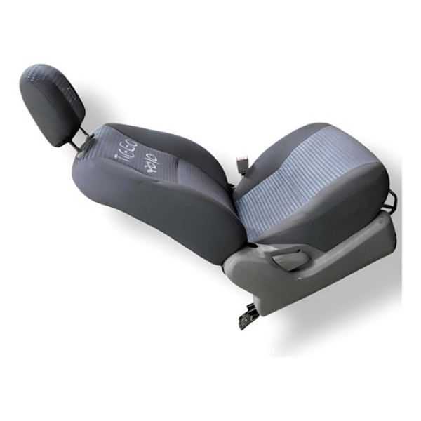 Banco Dianteiro Direito  Chery Tiggo 2 2010 2011 2012 Preto