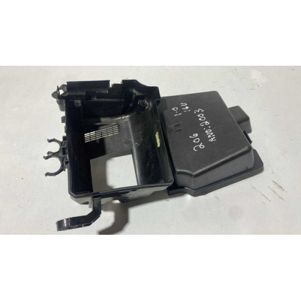 Caixa Fusivel Peugeot 206 2003 16v 9647799780